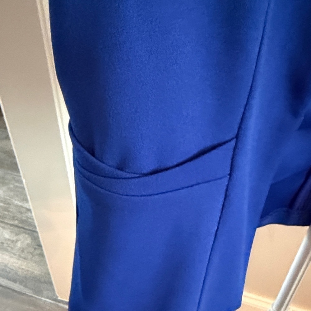 NYC Women's Vibrant Blue Suit Jacket - Picture 4 of 7